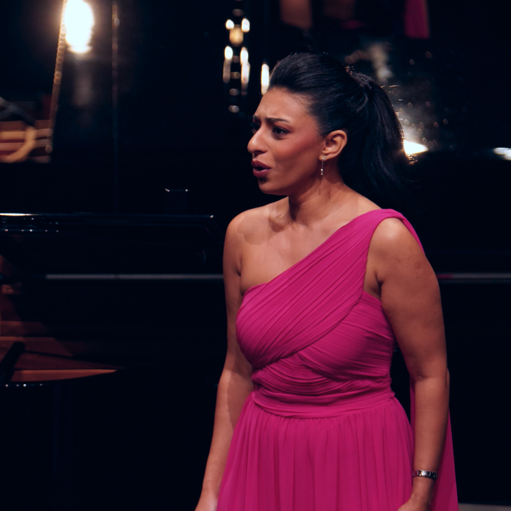 Laura Mekhail live at Dubai Opera